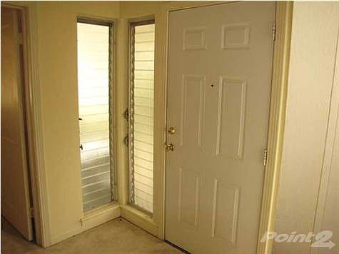 3rd image of 30 Gloucester Ave