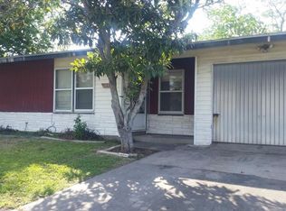 1233 Dona Dr, Corpus Christi, TX 78407