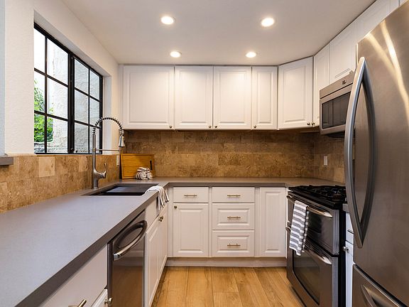 3rd image of 1260 Franciscan Ct Unit 11