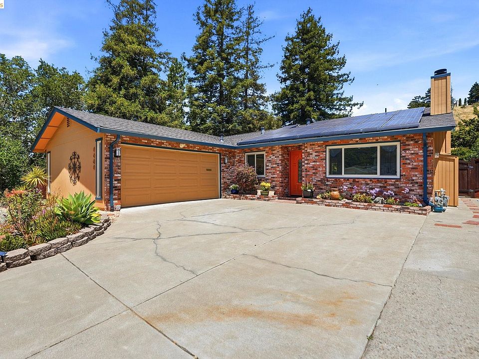 1st image of 2662 Tamalpais Dr