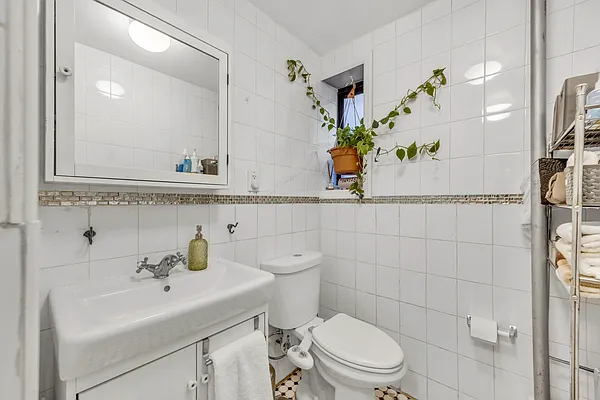 Sold by Revived Residential | media 19