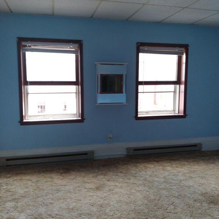 1st image of 519 Hewett St APT 1