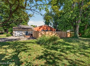 3906 Hillbrook Dr, Louisville, KY 40220