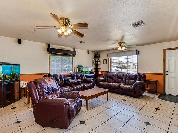5th image of 3735 W Larkspur Dr
