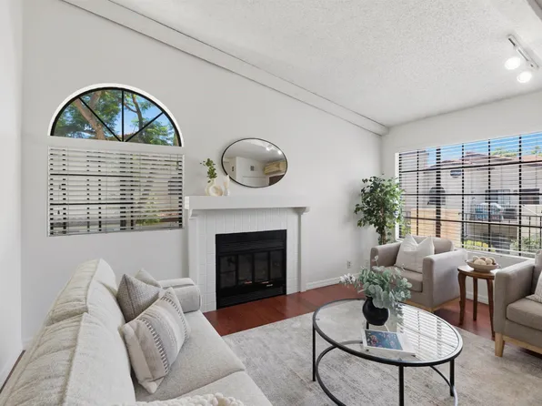 4170 Porte De Palmas Unit 20, San Diego, CA 92122