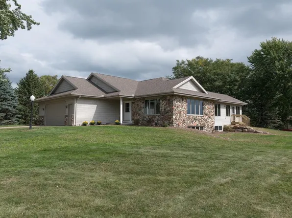 405 Karls Lane, Dane, WI 53529