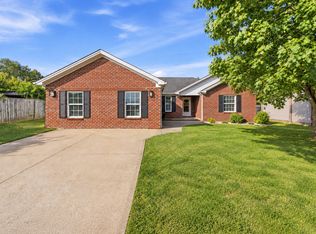 104 Portsmouth Dr, Georgetown, KY 40324