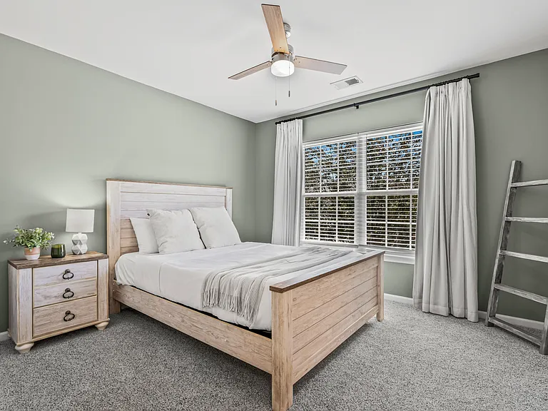 706 Beverly Dr — Photo 35