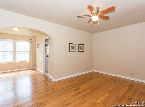 4th image of 2034 Kentucky Ave
