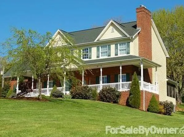 6458 Bluejay Dr, Bristol, VA 24202