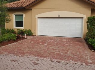 2700 65th Dr UNIT 101, Vero Beach, FL 32966