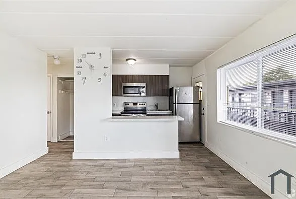 1 bed, $1,800 — Photo 4