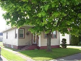 1st image of 567 N 9th St