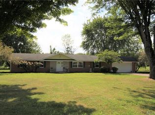 677 Van Eaton Rd, Xenia, OH 45385