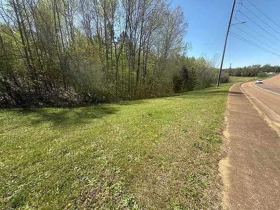 3rd image of TRACT 1 W Main St