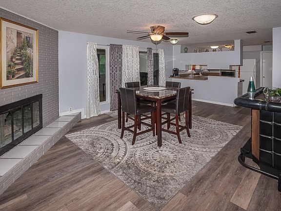 4th image of 4006 Saint Isabel Ct
