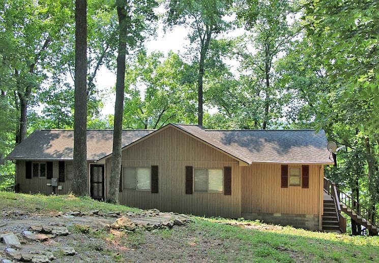 1st image of 79 Shoreline Cir