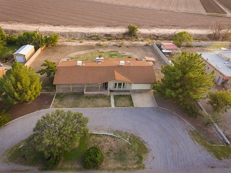 2555 San Andres Dr — Photo 1