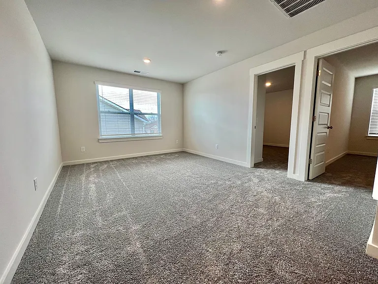 1030 Ewell Farm Cir — Photo 20