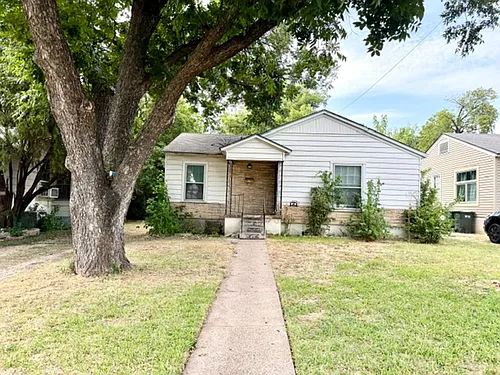 2616 Alexander Ave Photo 1