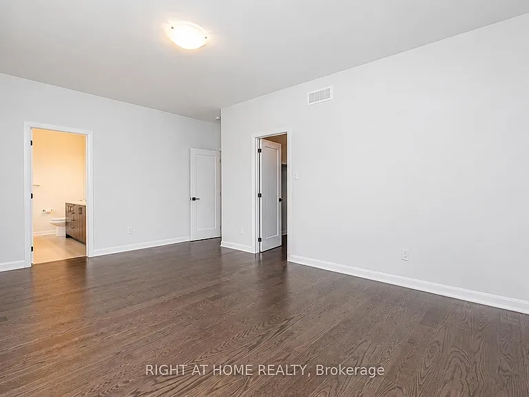 182 Lynn Coulter St — Photo 9