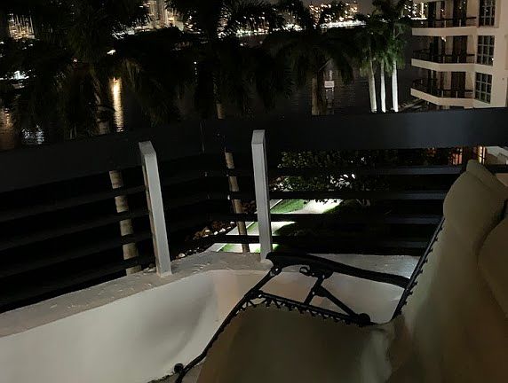 2nd image of 19195 NE 36th Ct APT 506