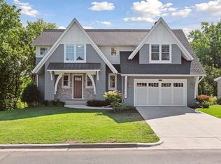 6117 Brookview Ave, Edina, MN 55424