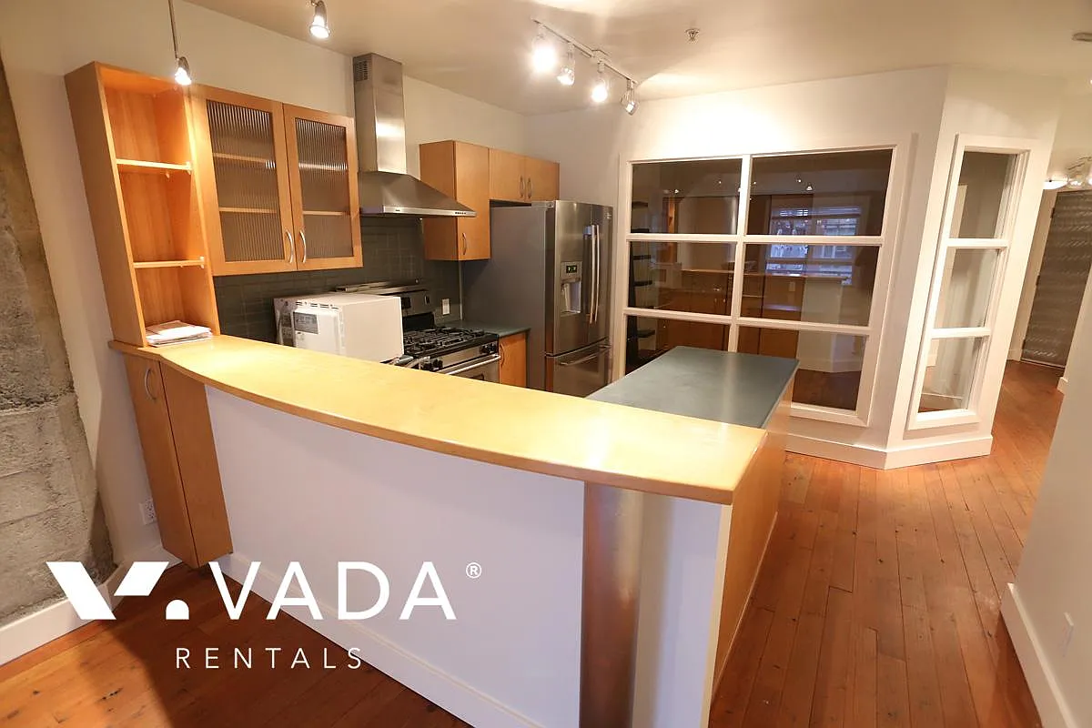 1216 Homer Street Vancouver — Photo 4