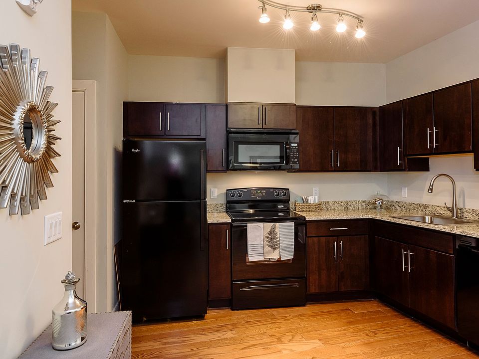 Meridia Lifestyles 103 S Wood Ave Linden NJ Zillow