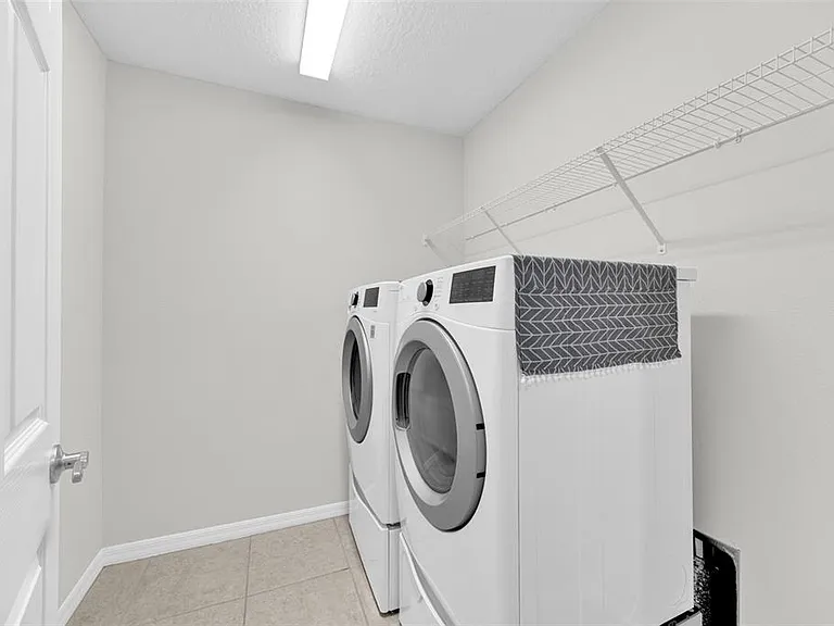 6321 Tillandsia Pl — Photo 24