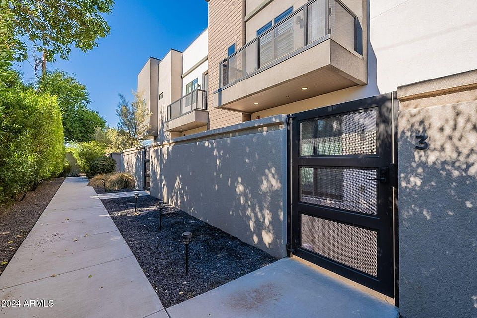 1st image of 2645 E Osborn Rd #3