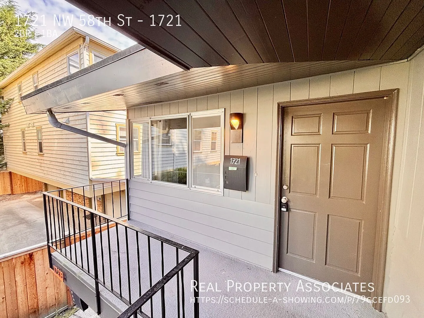 Charming 2-Bedroom Ballard Home with Garage Parking! **Bonus Room and Additional Parking Space — Photo 3