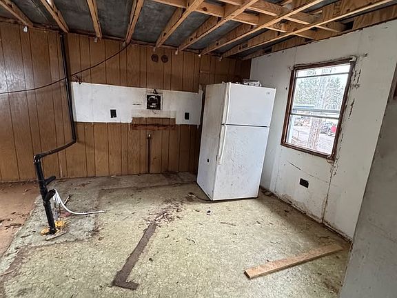 4th image of 500 Pioneer Rd Unit 22