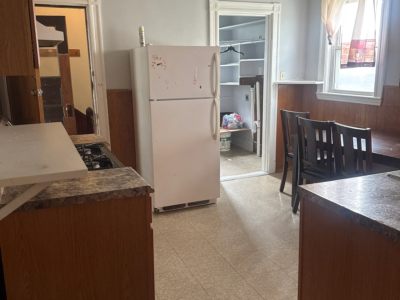 3 bed, 1000 sqft, $2,850 — Photo 1