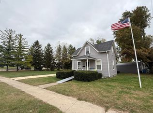 1 E Main St, Amboy, IL 61310