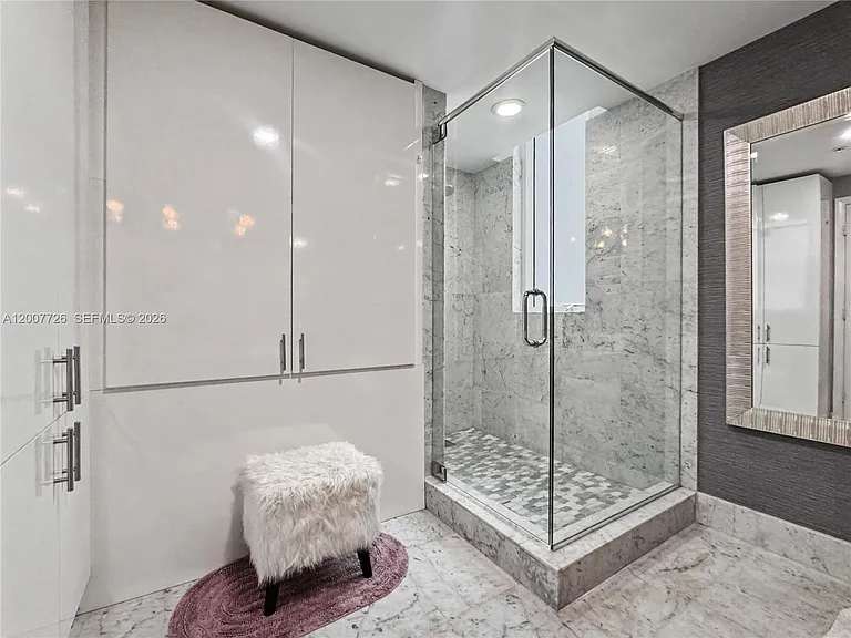253 NE 2nd St #1003 — Photo 18