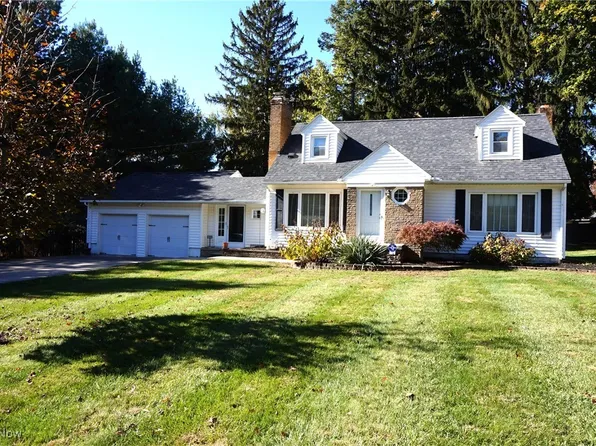 3114 W Edgerton Rd, Stow, OH 44224