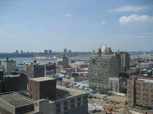 Rented by Fischer Group Realty, LLC | media 23