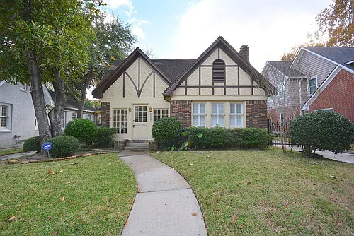 3027 Amherst St Photo 1