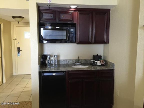 4th image of 600 Atlantic Ave #103