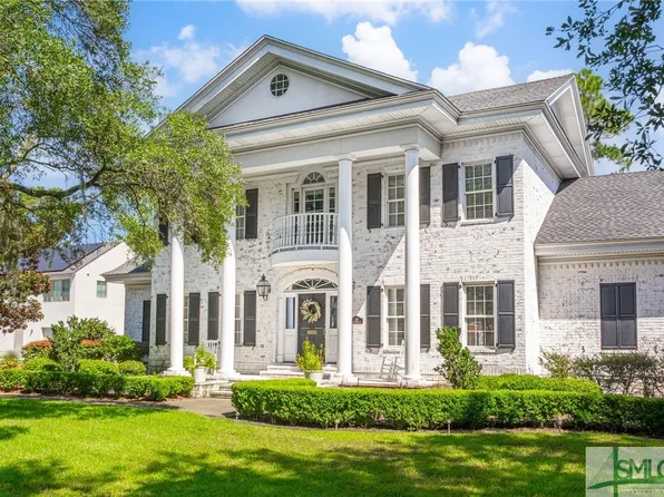 720 E Victory Drive, Savannah, GA 31405