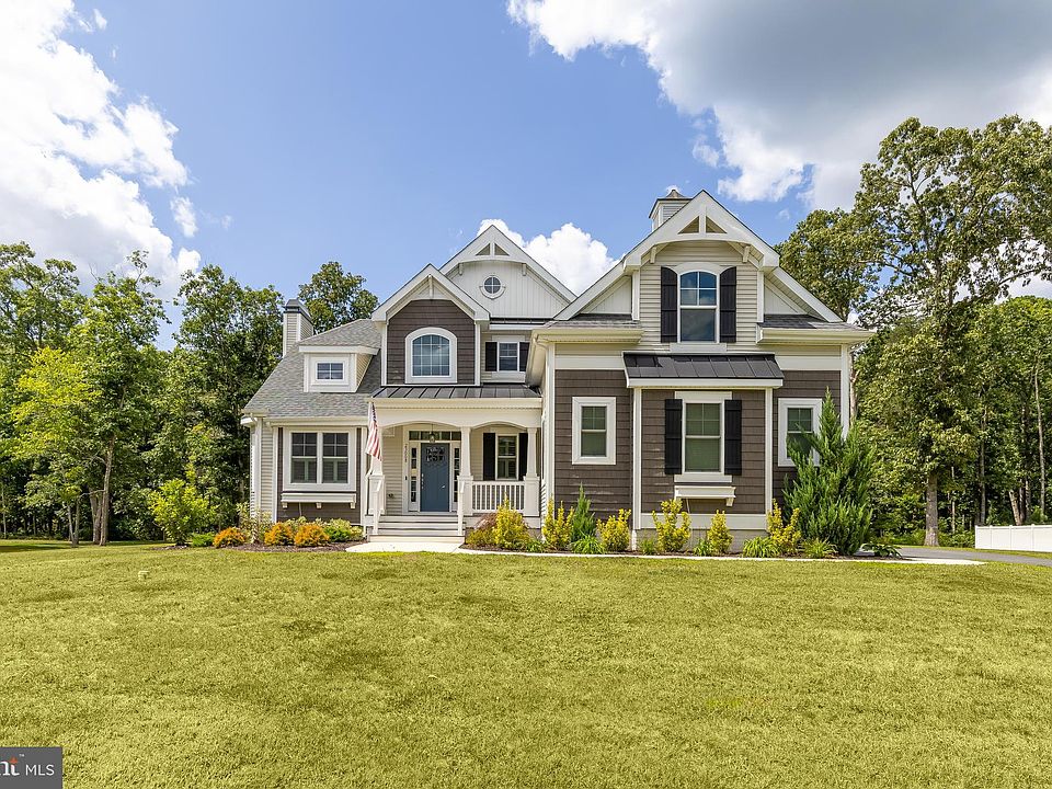 1st image of 23008 Black Willow Dr