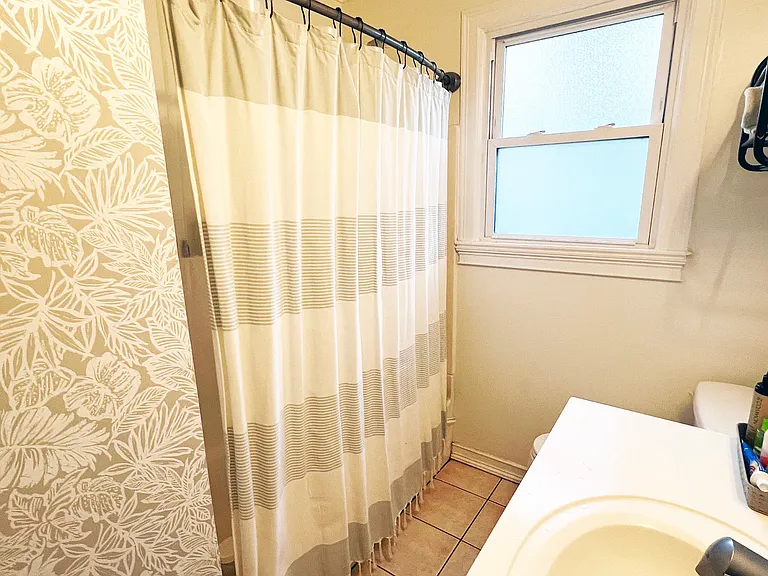 4411 Woodmere St #4411 — Photo 12