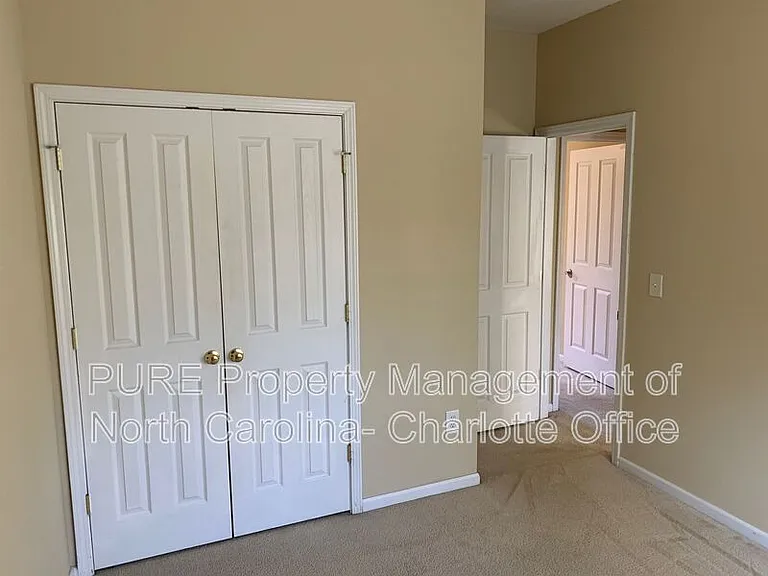 7428 Darblay St — Photo 26