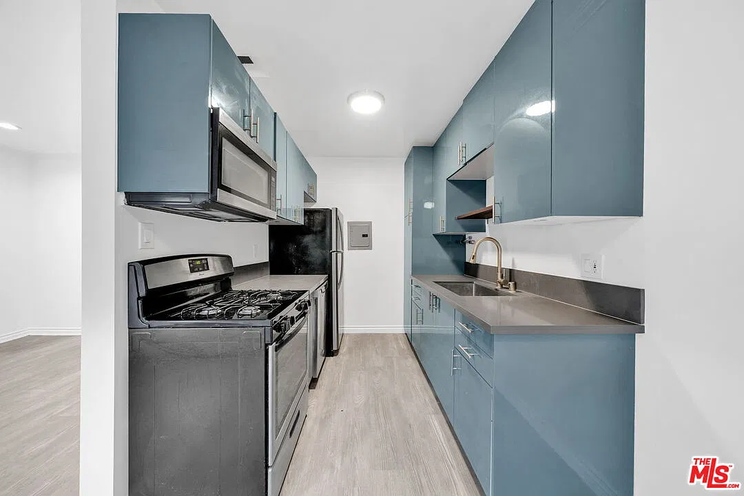 1 bed, 1.0 bath, 603 sqft, $2,595 — Photo 2