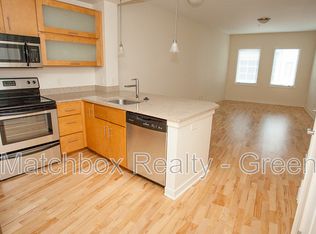 242 E Water St APT 208, Harrisonburg, VA 22801