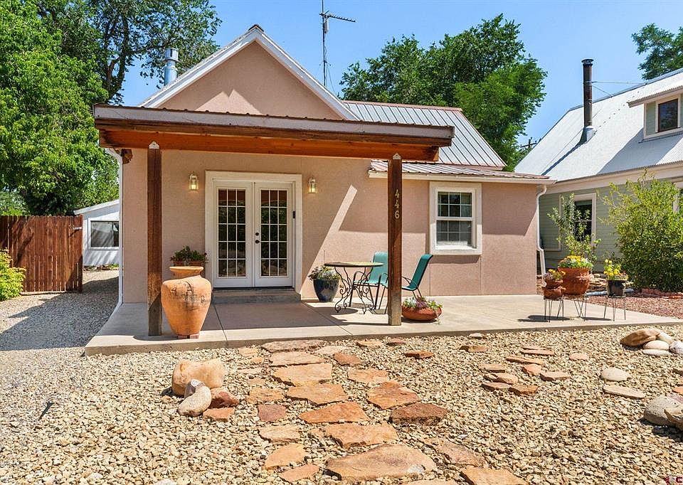 1st image of 446 Bauer Avenue