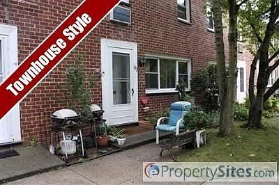 1st image of 102 Charter Cir