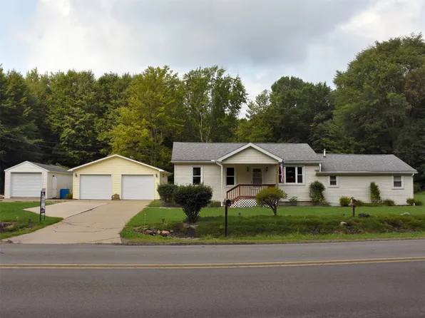 17599 S Norrisville Rd, Conneautville, PA 16406