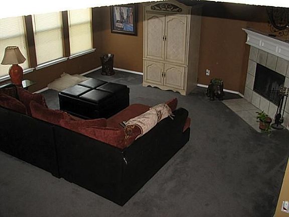 3rd image of 2044 Pinenut Dr